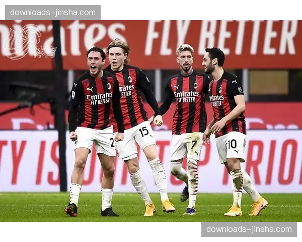 告别时刻:尤文老将基耶萨完成主场最后一战,向看台致意 告别时刻:尤文老将基耶萨完成主场最后一战,向看台致意